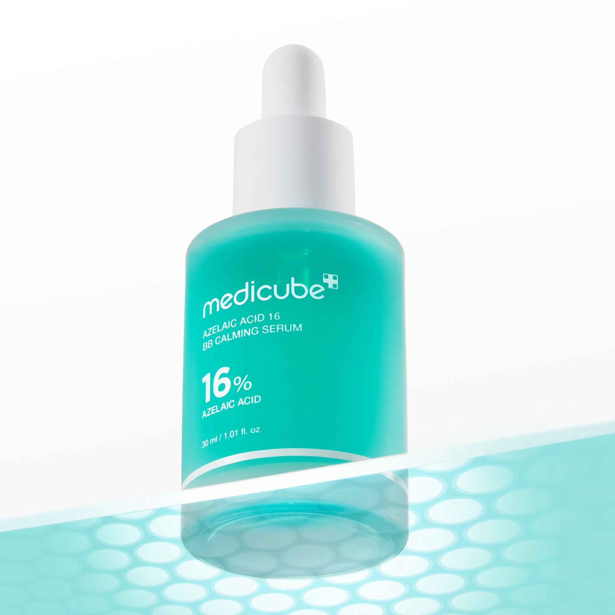 Azelaic Acid 16 Calming Serum image 2