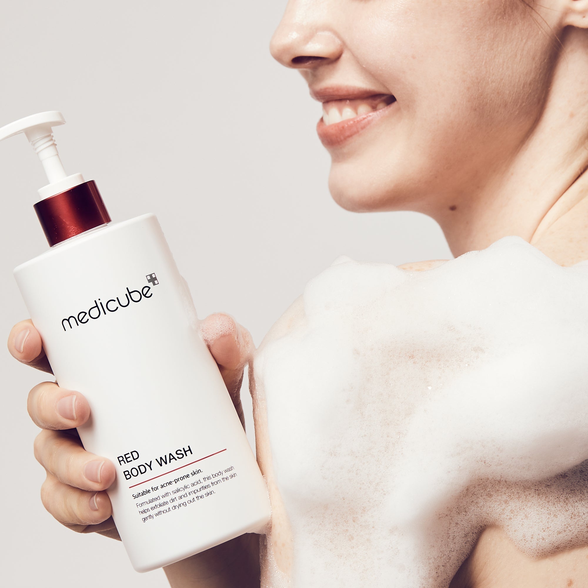 [GIFT] Red Body Wash image 3