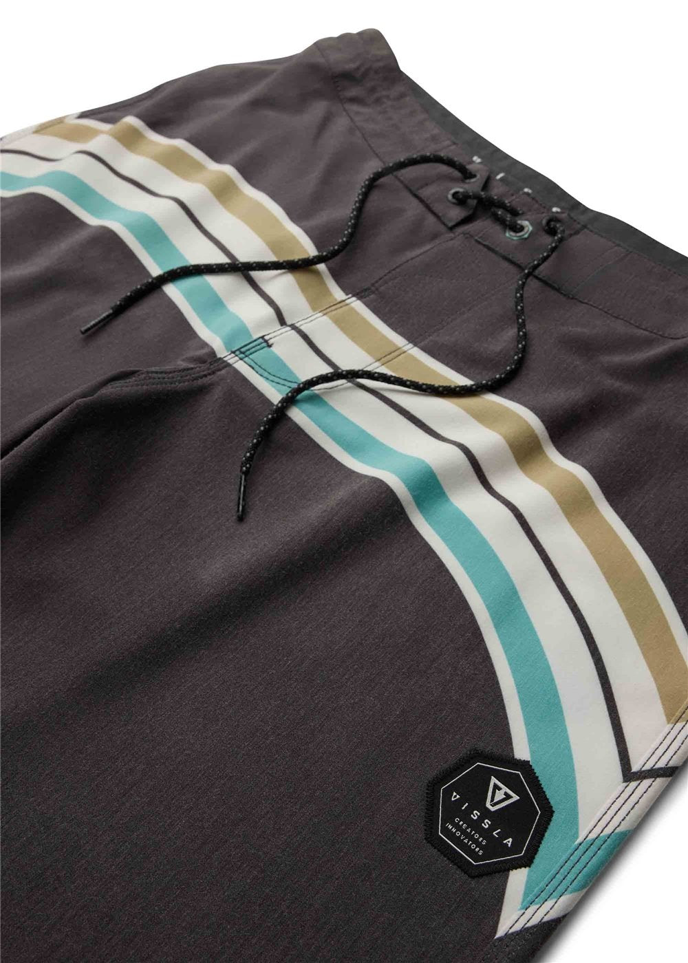 Latitude 18.5" Boardshort image 4