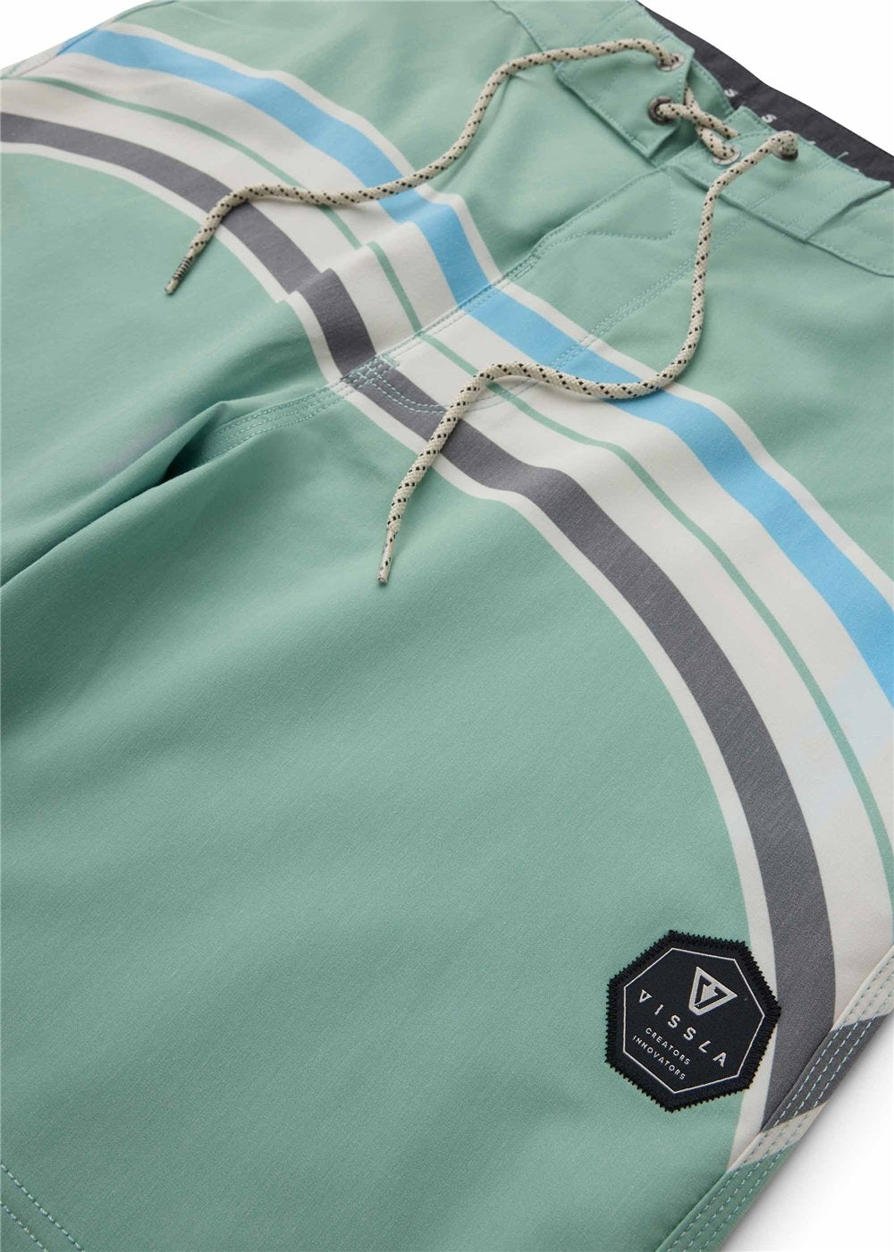 Latitude 18.5" Boardshort image 4