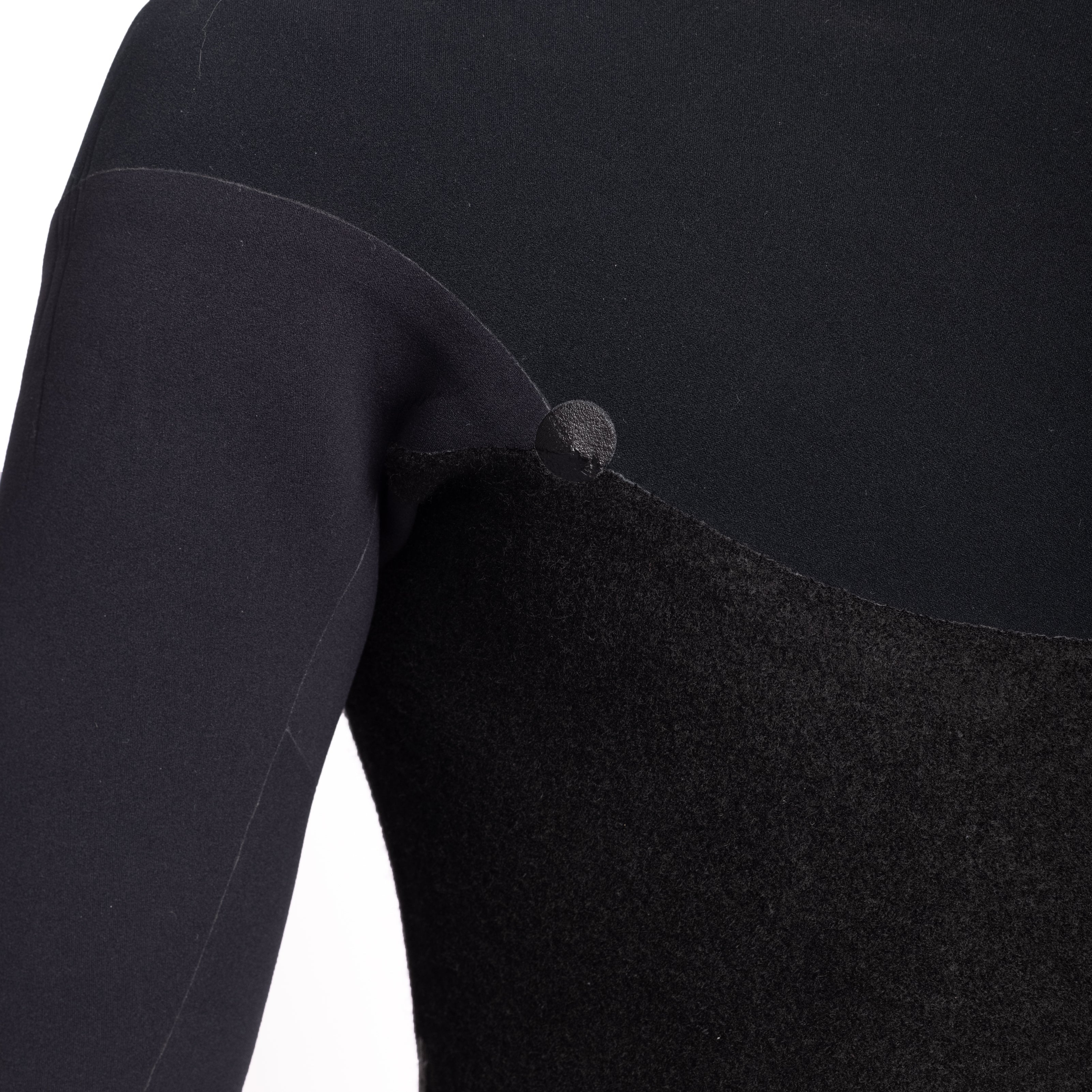Vissla X Axxe 3-3 U Zip Full Wetsuit image 8