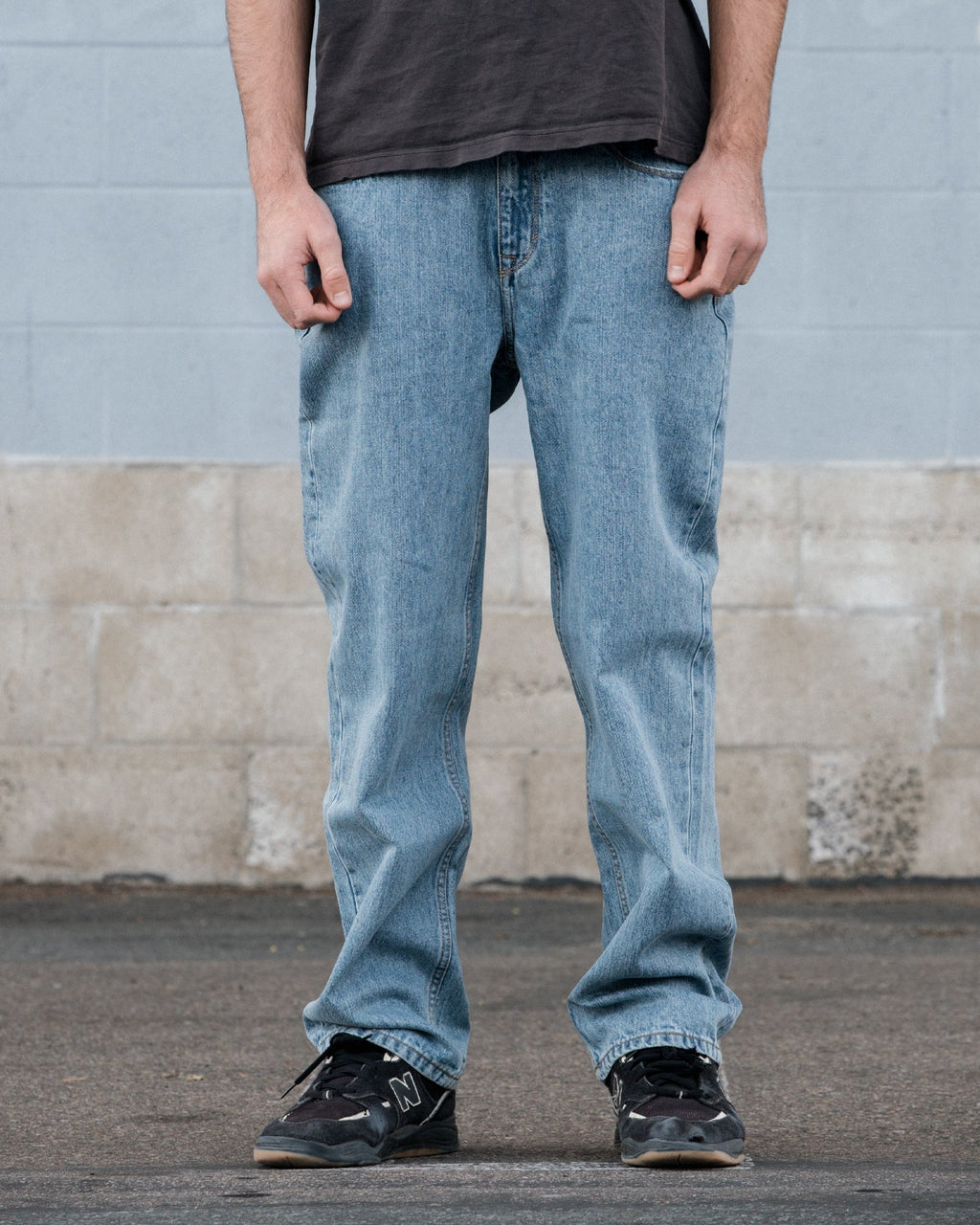 Let Loose 5 Pocket Jean image 2